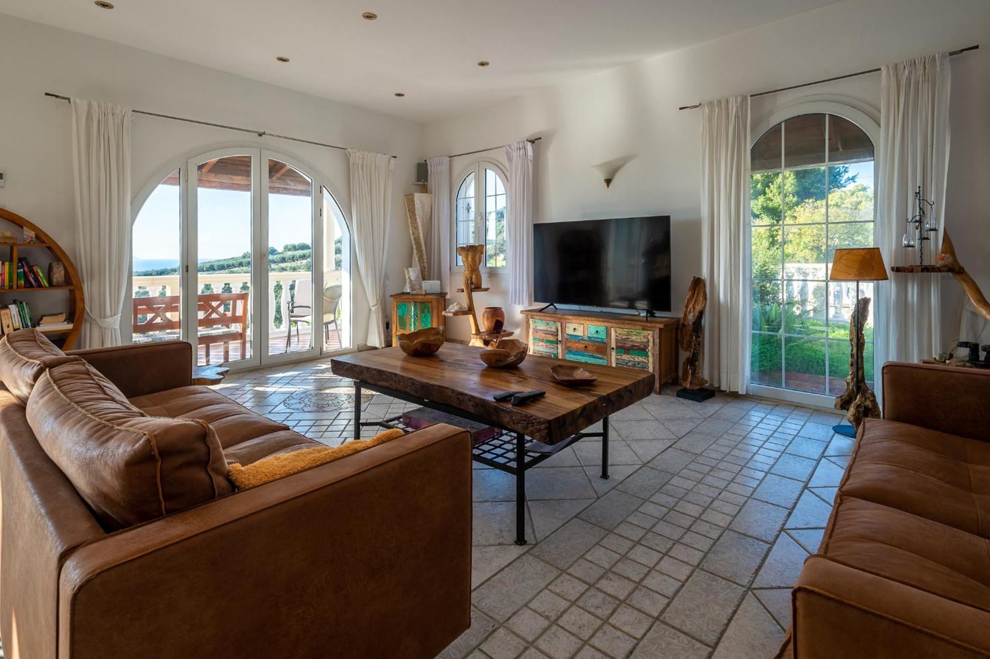 Villa Sarah Pitsidia Exterior photo